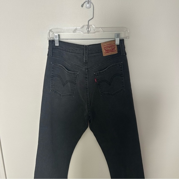 Levi’s Women’s Wedgie Straight Jeans distressed knee- Black/Grey Size 28 - Picture 3 of 6